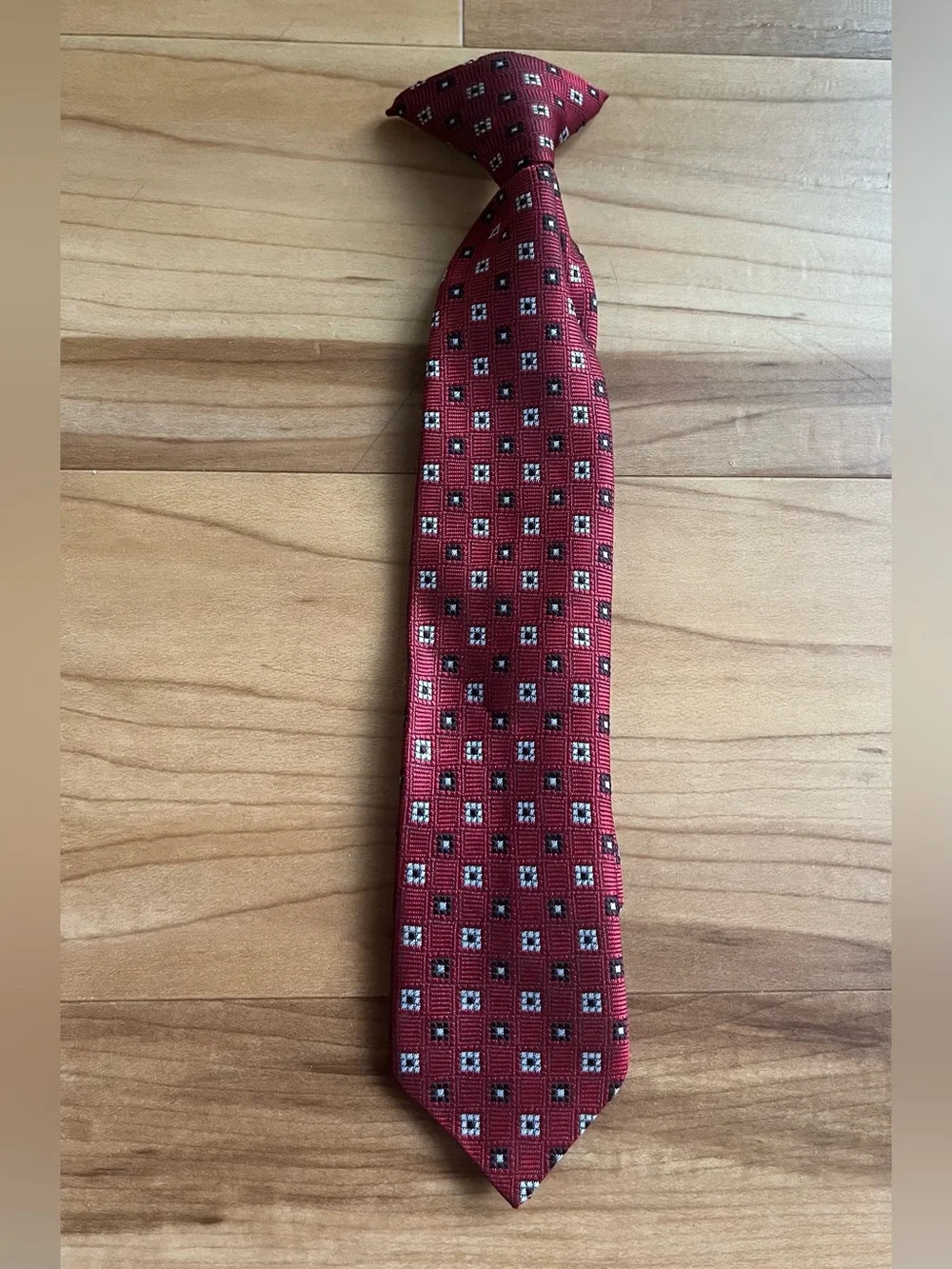 Boys Burgundy Geometric Pre-Tied Adjustable Necktie
